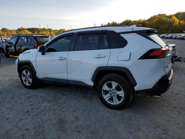 Photo 2 from auction – 2019 TOYOTA RAV4 XLE with VIN JTMP1RFV7KJ014669