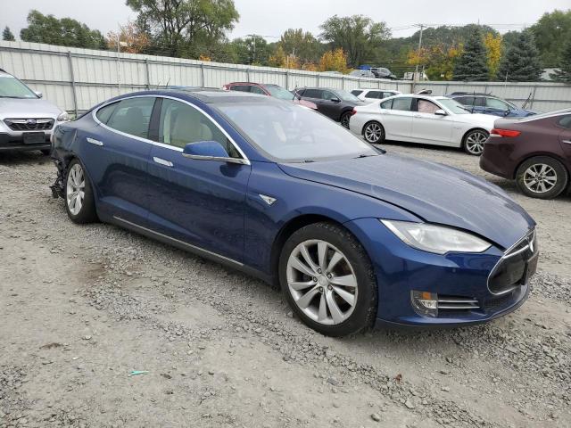 Photo 4 from auction – 2015 TESLA MODEL S 70 with VIN 5YJSA1S26FF088718
