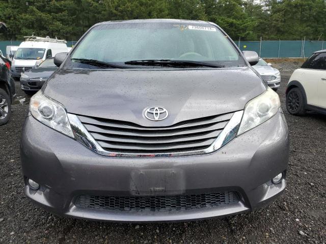 Photo 5 from auction – 2012 TOYOTA SIENNA XLE with VIN 5TDDK3DC2CS037716