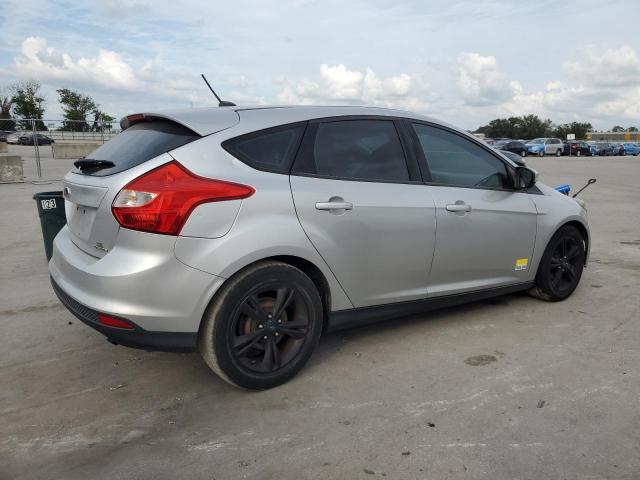 Photo 3 from auction – 2014 FORD FOCUS SE with VIN 1FADP3K28EL400560