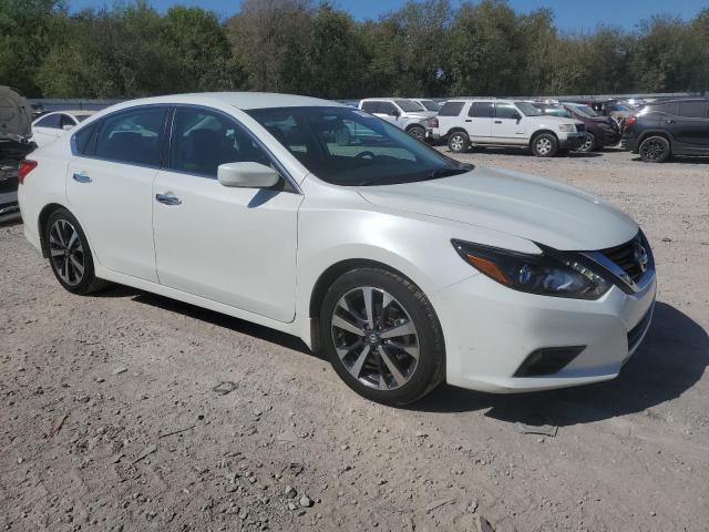 Photo 4 from auction – 2016 NISSAN ALTIMA 2.5 with VIN 1N4AL3AP2GN392099