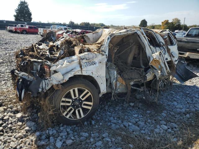 TOYOTA 4RUNNER SR 2014 with VIN JTEBU5JR0E5180643 - Photo from auction