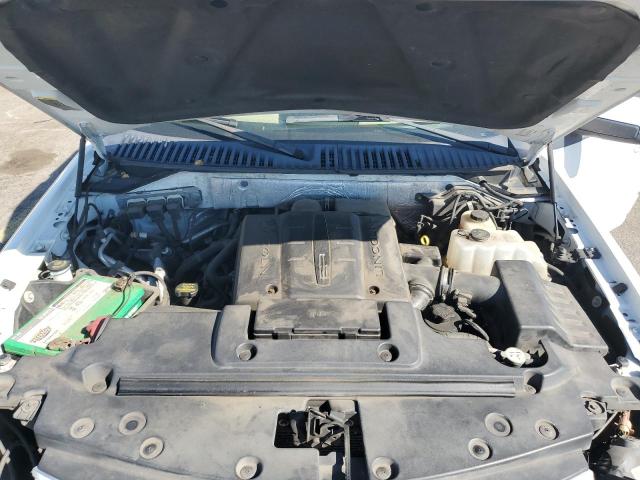 Photo 12 from auction – 2010 LINCOLN NAVIGATOR with VIN 5LMJJ2J57AEJ07874