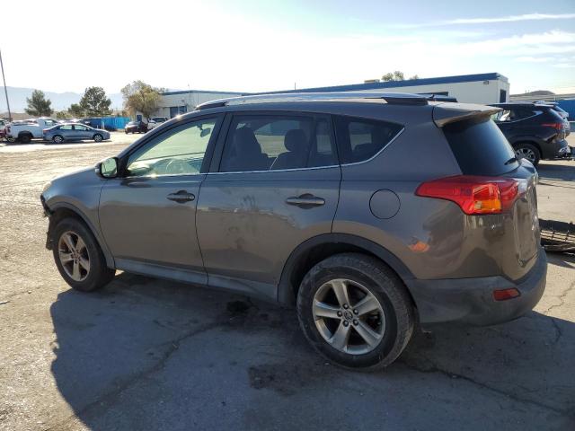 Photo 2 from auction – 2015 TOYOTA RAV4 XLE with VIN JTMWFREV4FD050628