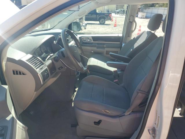 Photo 7 from auction – 2010 CHRYSLER TOWN & COU with VIN 2A4RR5D14AR352576