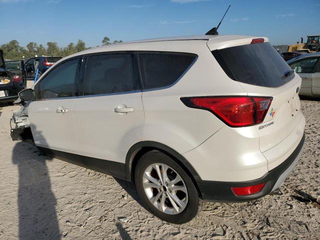 Photo 2 from auction – 2019 FORD ESCAPE SE with VIN 1FMCU0GD2KUA62890