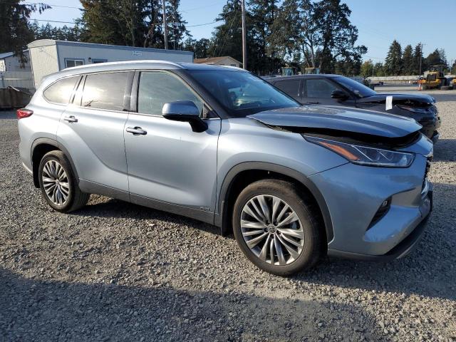 Photo 4 from auction – 2022 TOYOTA HIGHLANDER with VIN 5TDEBRCH7NS085753