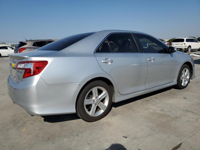 Photo 3 from auction – 2013 TOYOTA CAMRY L with VIN 4T1BF1FK6DU664724