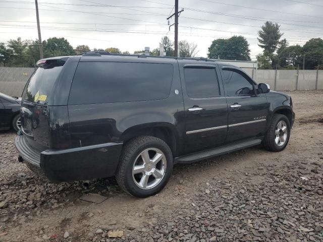 Photo 3 from auction – 2011 CHEVROLET SUBURBAN K with VIN 1GNSKKE39BR298779
