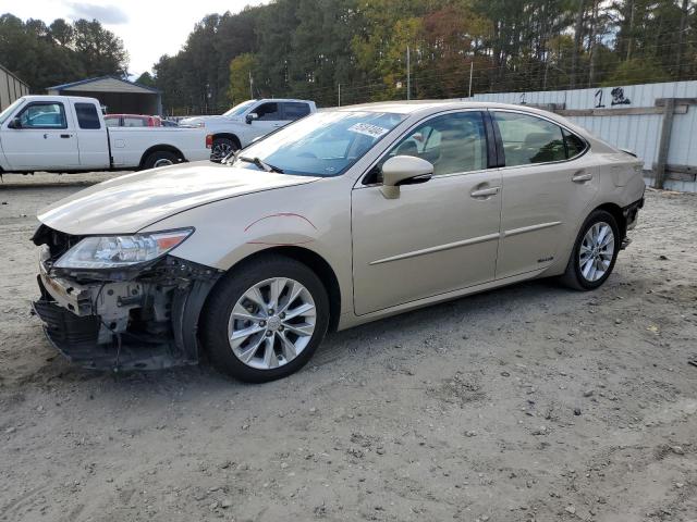 LEXUS ES 300H 2015 con VIN JTHBW1GG8F2090221 - Foto de la subasta