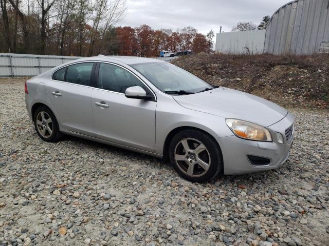 Photo 4 from auction – 2012 VOLVO S60 T5 with VIN YV1622FSXC2135403