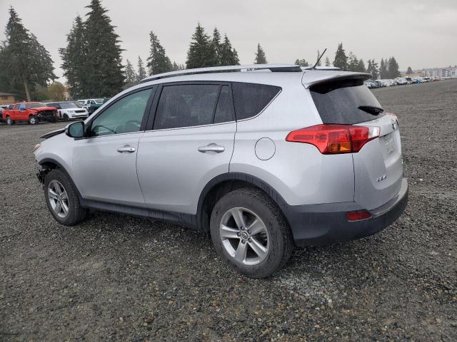 Photo 2 from auction – 2015 TOYOTA RAV4 XLE with VIN 2T3RFREV6FW401099