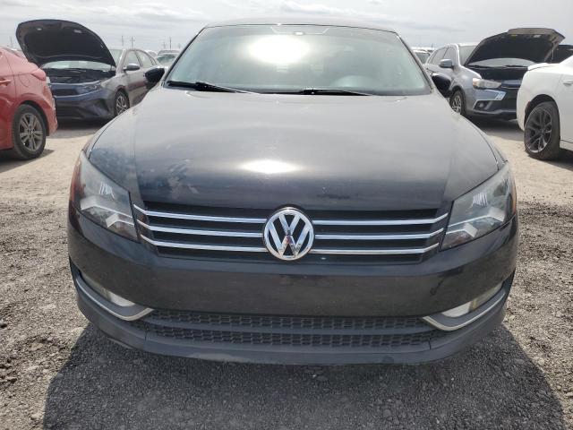 Photo 5 from auction – 2015 VOLKSWAGEN PASSAT S with VIN 1VWAT7A30FC081566