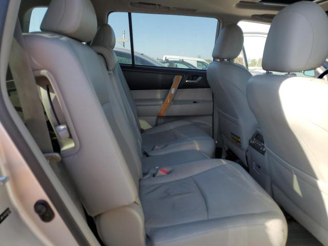 Photo 11 from auction – 2010 TOYOTA HIGHLANDER with VIN JTEJW3EH3A2039315