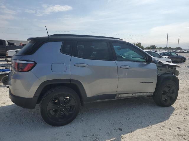 Photo 3 from auction – 2018 JEEP COMPASS LA with VIN 3C4NJDBB0JT453550
