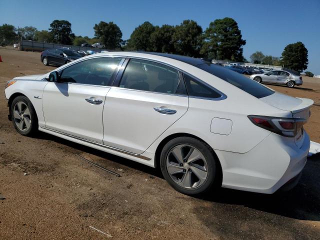 Photo 2 from auction – 2016 HYUNDAI SONATA HYB with VIN KMHE34L17GA022697