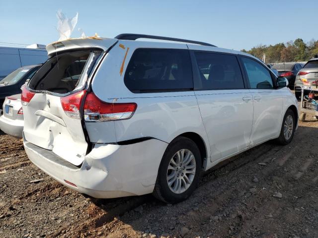 Photo 3 from auction – 2014 TOYOTA SIENNA XLE with VIN 5TDYK3DC4ES445591