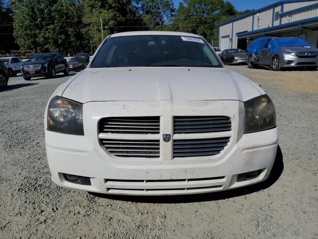 Photo 5 from auction – 2007 DODGE MAGNUM SXT with VIN 2D4FV47V37H756628