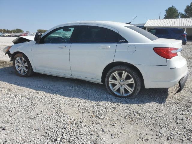 Photo 2 from auction – 2012 CHRYSLER 200 TOURIN with VIN 1C3CCBBB6CN175668
