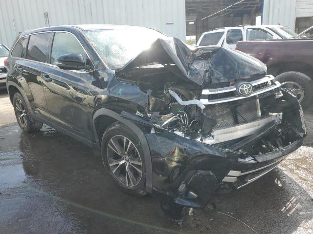 Photo 4 from auction – 2019 TOYOTA HIGHLANDER with VIN 5TDZZRFH9KS360124