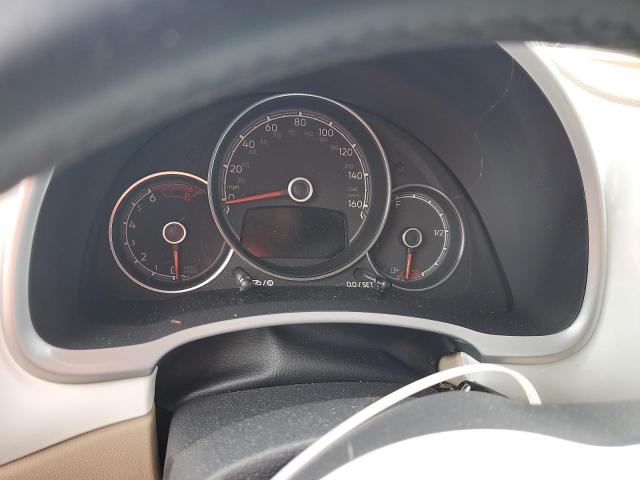 Photo 9 from auction – 2019 VOLKSWAGEN BEETLE S with VIN 3VW5DAAT6KM504705