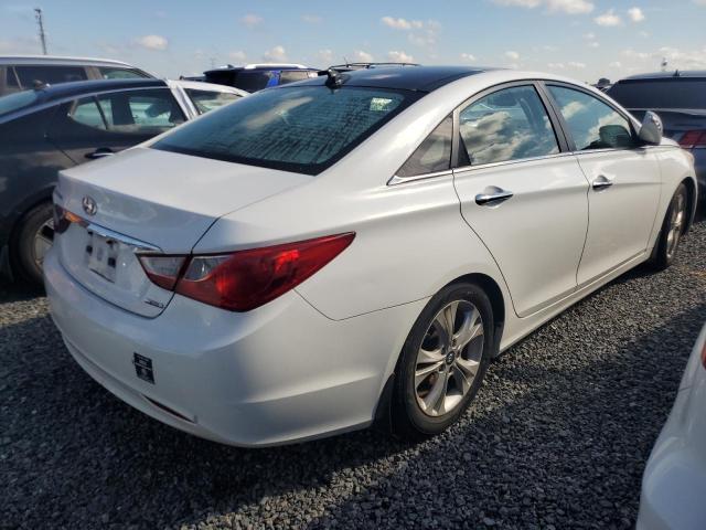 Photo 3 from auction – 2012 HYUNDAI SONATA SE with VIN 5NPEC4AC7CH460292
