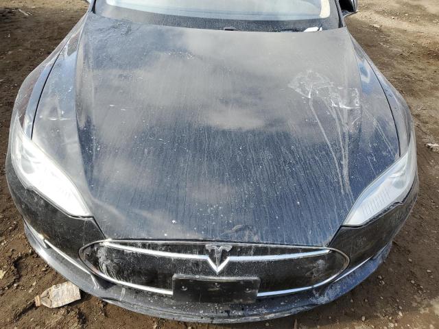 Photo 11 from auction – 2013 TESLA MODEL S with VIN 5YJSA1CN1DFP05979