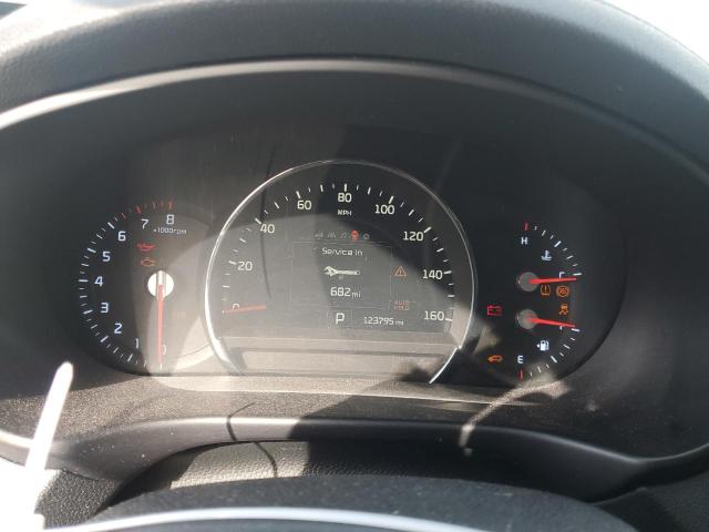Photo 9 from auction – 2017 KIA SORENTO EX with VIN 5XYPH4A54HG252090