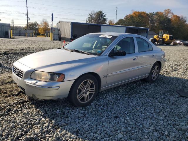 Photo 1 from auction – 2005 VOLVO S60 2.5T with VIN YV1RS592552444466