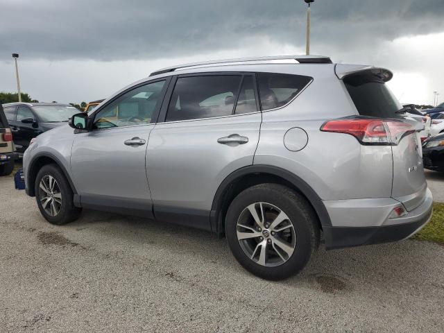 Photo 2 from auction – 2017 TOYOTA RAV4 XLE with VIN 2T3WFREV6HW383600