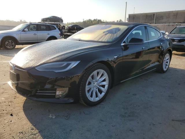 TESLA MODEL S 2018 with VIN 5YJSA1E27JF293565 - Photo from auction