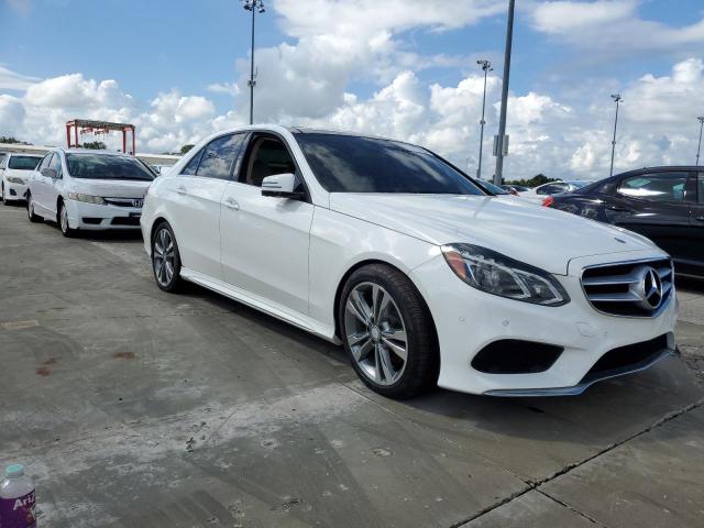 Photo 4 from auction – 2015 MERCEDES-BENZ E 350 with VIN WDDHF5KBXFB141402