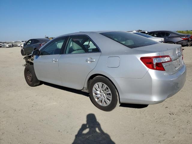 Zdjęcie 2 z aukcji – 2012 TOYOTA CAMRY BASE z VIN 4T4BF1FK4CR222643