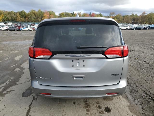 Photo 6 from auction – 2017 CHRYSLER PACIFICA T with VIN 2C4RC1DG4HR522563