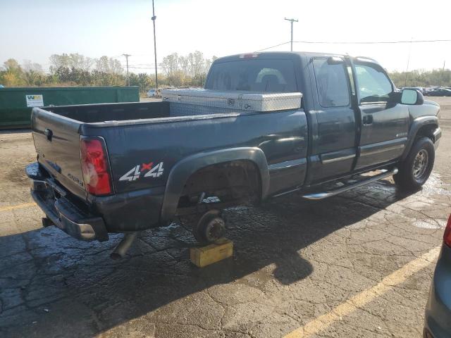Photo 3 from auction – 2004 CHEVROLET SILVERADO with VIN 1GCHK29G94E280065