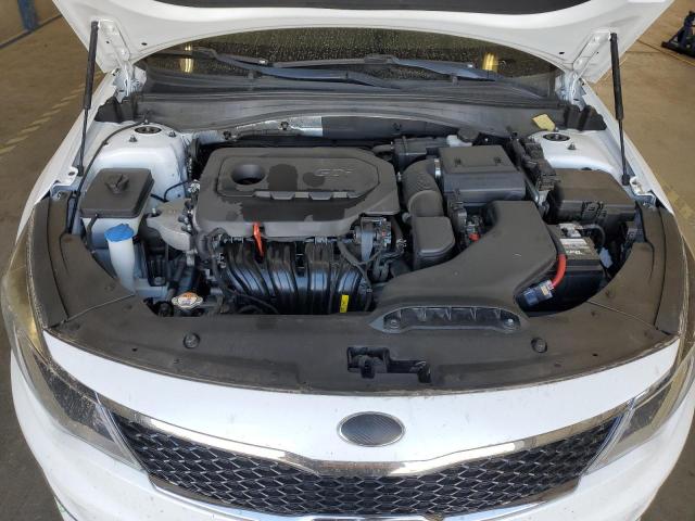Photo 11 from auction – 2018 KIA OPTIMA LX with VIN 5XXGT4L32JG221019