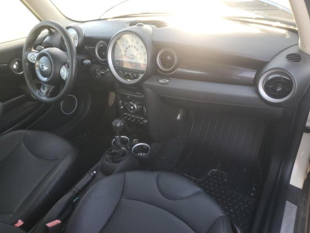Photo 8 from auction – 2011 MINI COOPER S with VIN WMWSV3C56BTY10833