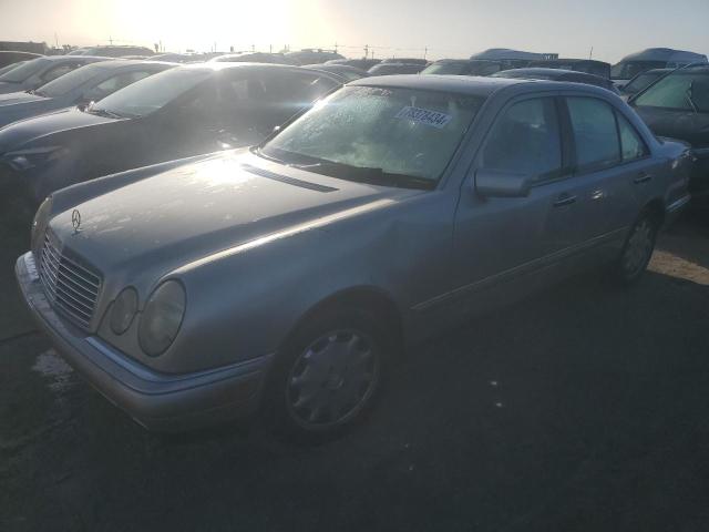 Photo 1 from auction – 1998 MERCEDES-BENZ E 320 with VIN WDBJF65F3WA526398