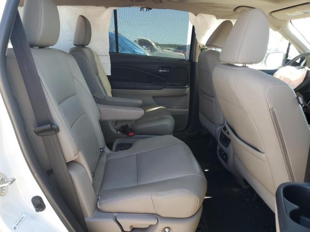 Photo 11 from auction – 2016 HONDA PILOT ELIT with VIN 5FNYF6H06GB119384