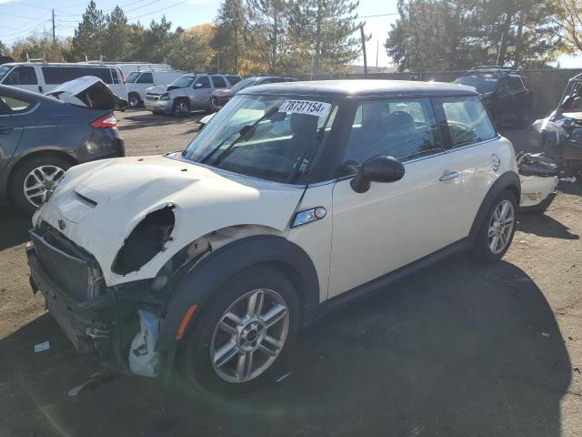 MINI COOPER S 2011 with VIN WMWSV3C58BTY12180 - Photo from auction