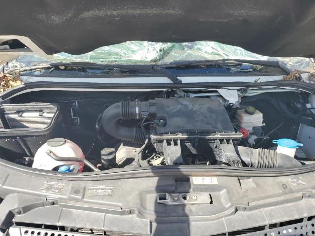 Photo 12 from auction – 2017 MERCEDES-BENZ SPRINTER 2 with VIN WD4PE7CD4HP383635