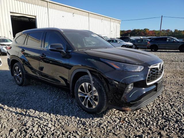 Photo 4 from auction – 2022 TOYOTA HIGHLANDER with VIN 5TDHZRBH7NS565107