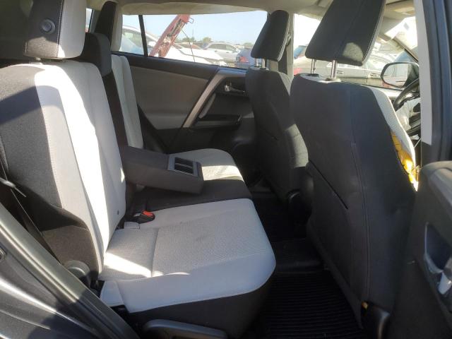 Photo 10 from auction – 2017 TOYOTA RAV4 XLE with VIN JTMRFREV8HJ705195