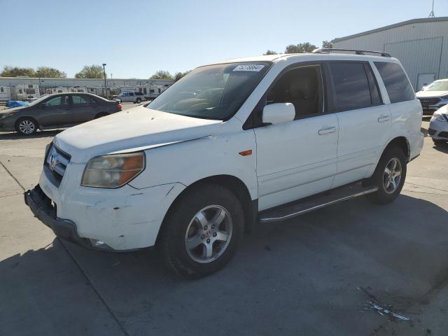 HONDA PILOT EXL 2008 with VIN 5FNYF18718B039637 - Photo from auction