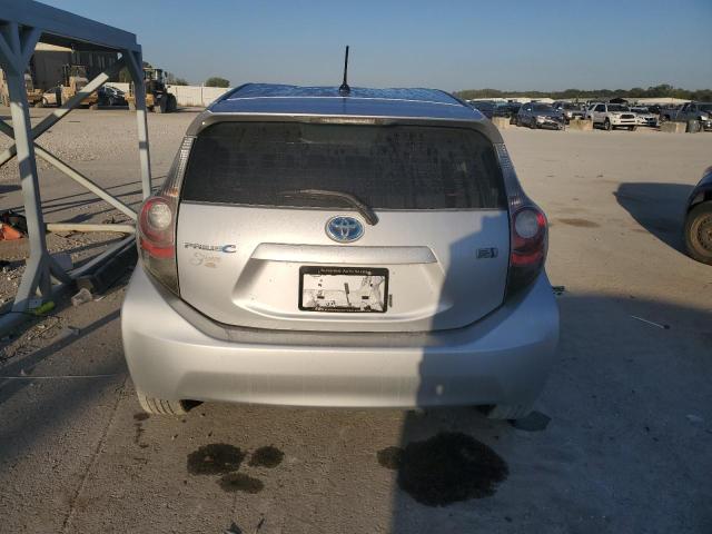 Photo 6 from auction – 2012 TOYOTA PRIUS C with VIN JTDKDTB38C1512383