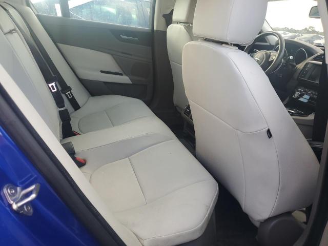 Photo 10 from auction – 2018 JAGUAR XE PREMIUM with VIN SAJAD4FX2JCP23368