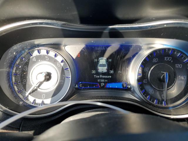 Photo 9 from auction – 2020 CHRYSLER 300 LIMITE with VIN 2C3CCAEG7LH108734