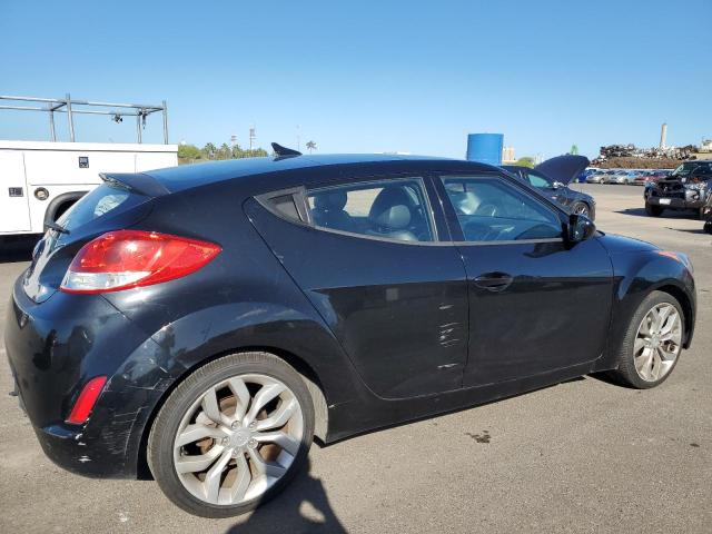 Photo 3 from auction – 2013 HYUNDAI VELOSTER with VIN KMHTC6AD6DU158071