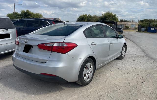 Photo 4 from auction – 2016 KIA FORTE LX with VIN KNAFK4A69G5540701