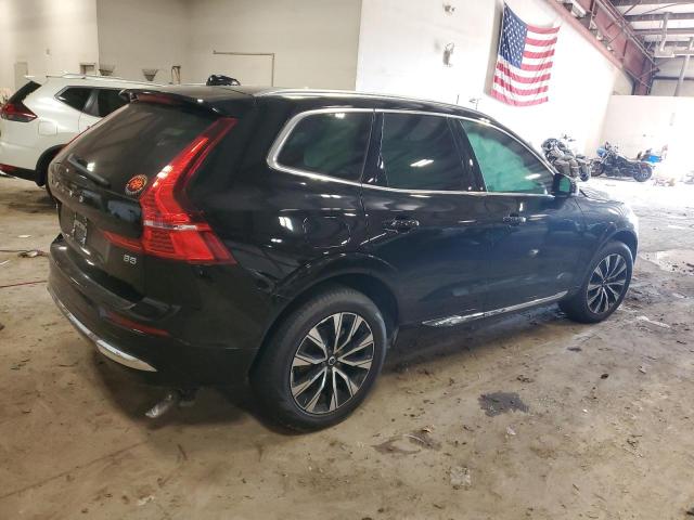 Photo 3 from auction – 2023 VOLVO XC60 PLUS with VIN YV4L12DE7P1352523